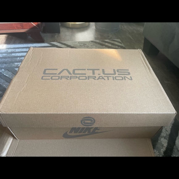 Cactus Jack x Nike Air Max 1 “Baroque Brown” - Picture 3 of 6